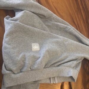 ALO Yoga Heather Gray Cropped Hoodie